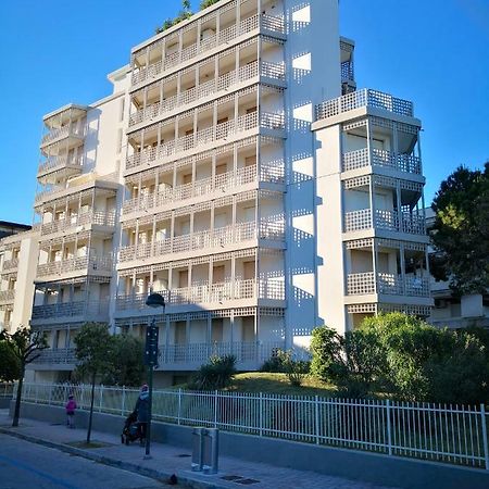Lungomare Sabbiadoro Villa Lignano Sabbiadoro Buitenkant foto